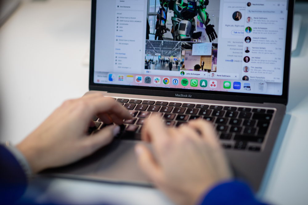 was-macht-ein-content-manager-distart